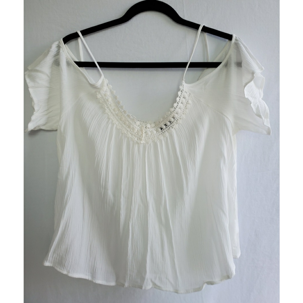 Ambiance Off White Cold Shoulder Top, Size L